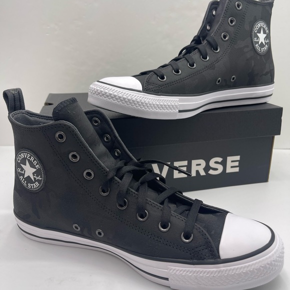 Converse Men’s All Star Black Canvas A08568C
CTAS HI
BLACK/DARK MATTER Sneakers - Picture 15 of 16